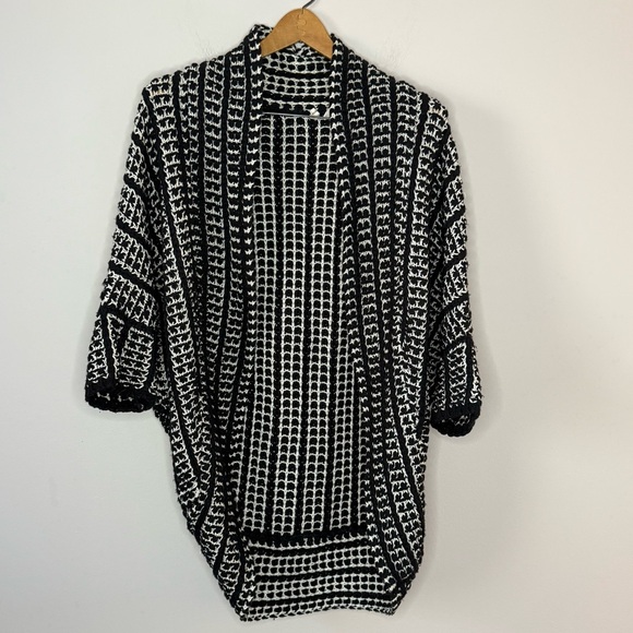 Anthropologie Moth Black and White Women's Sweater Cardigan - Picture 1 of 6
